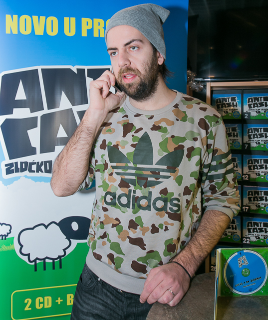 Ante Cash (40)