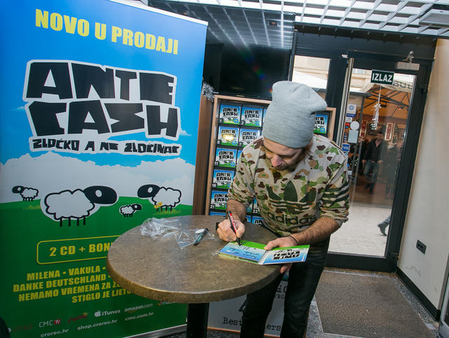 Ante Cash (56)