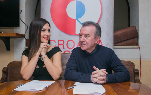 Lana Jurčević potpisivanje ugovora (10)