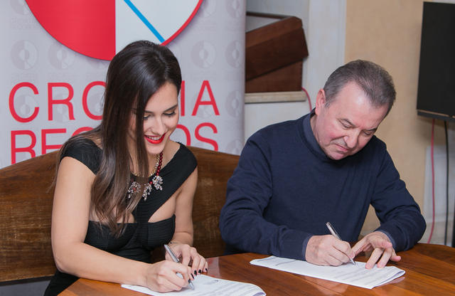 Lana Jurčević potpisivanje ugovora (17)