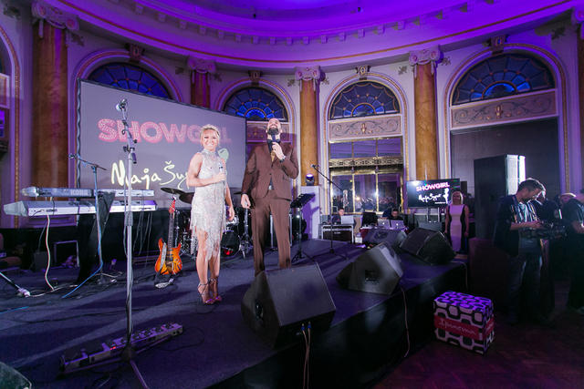 Maja Suput - Showgirl (41)