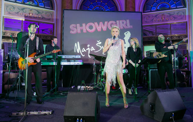 Maja Suput - Showgirl (52)