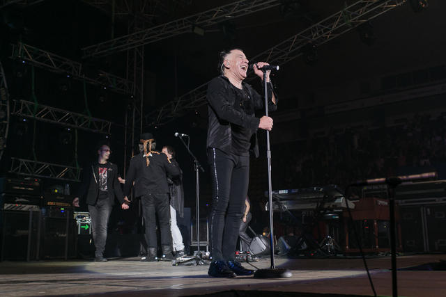 Parni Valjak (199)