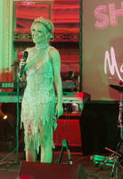Maja Suput - Showgirl (60)