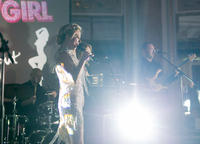 Maja Suput - Showgirl (62)
